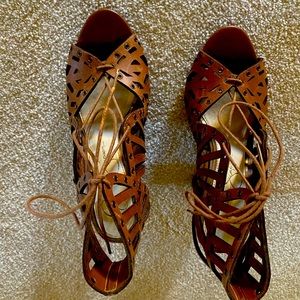 Jessica Simpson heels